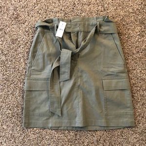 NWT LOFT cargo skirt